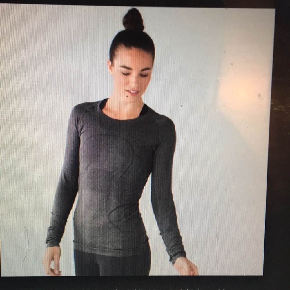 Gray lululemon long sleeve